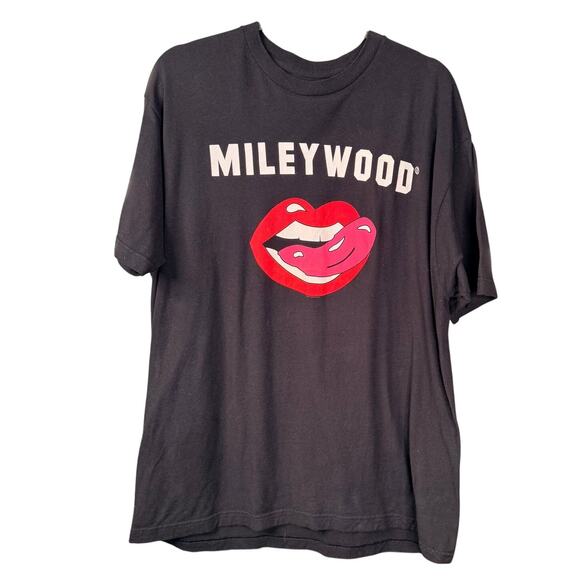 BRIAN LICHTENBERG XL Mileywood Uni Tee 2014 Bangerz Tour Miley Cyrus Fan Merch - Picture 1 of 8